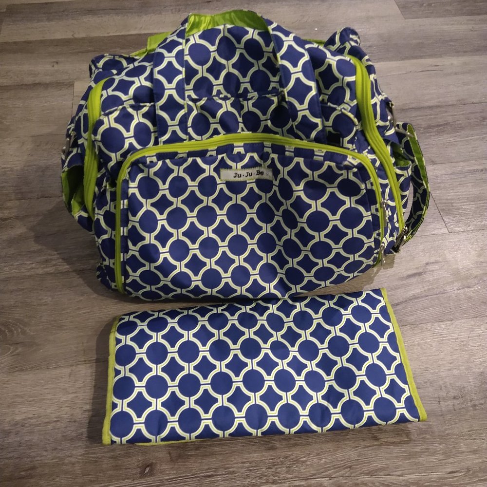 XL JUJUBE BFF Diaper/Travel Bag